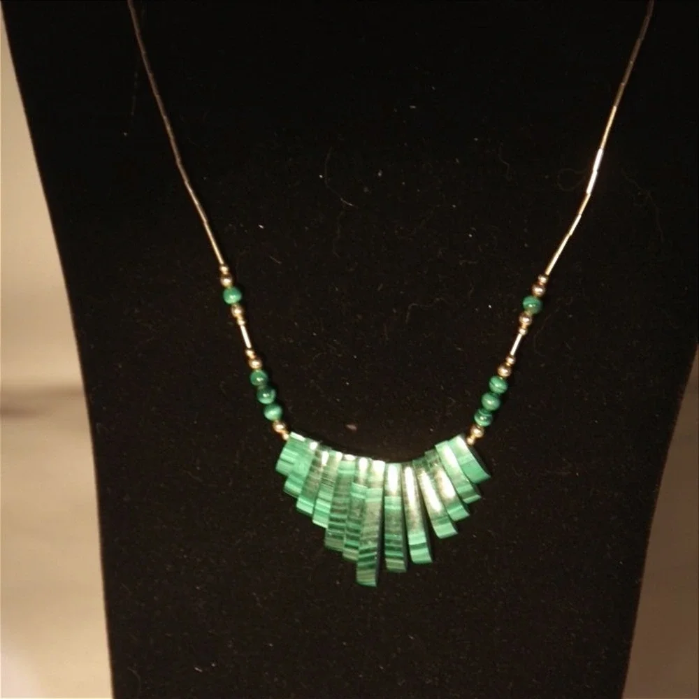 N/A natural malachite